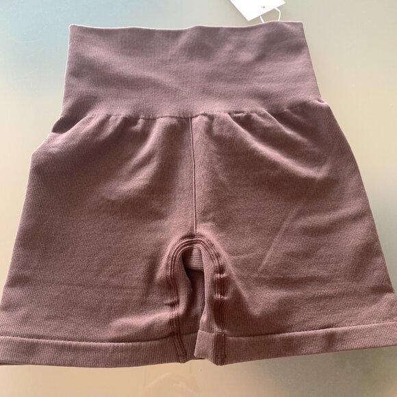 BNWT GYMSHARK Ribbed Cotton Seamless Shorts SOFT BROWN SZ S SOLD OUT - Picture 5 of 5